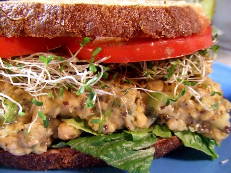 Chickpea-Tuna-Salad-Sandwich-1066x800
