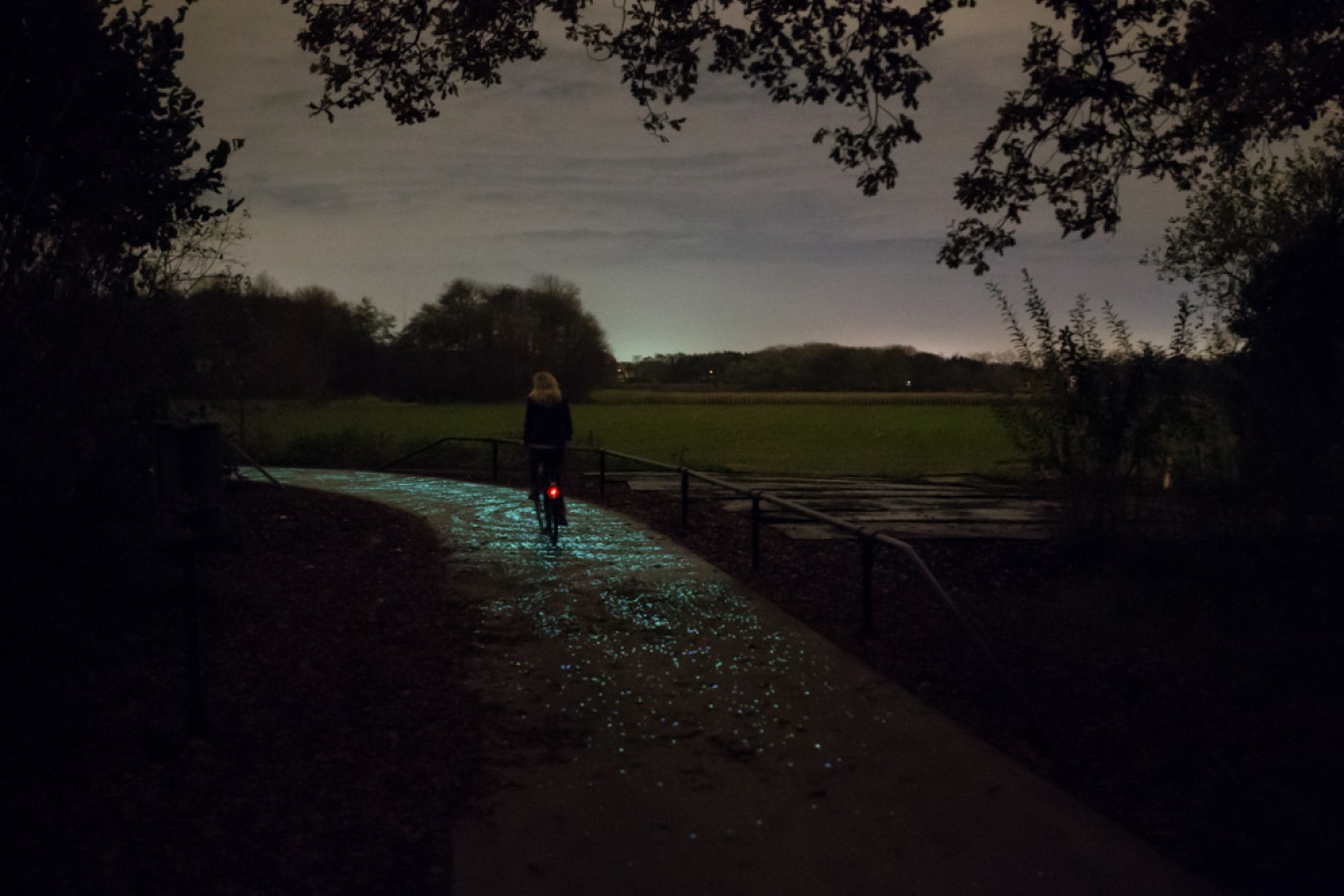Dutch Designer Creates Gorgeous Bike Path That is Powered in a Way That Will Blow Your Mind