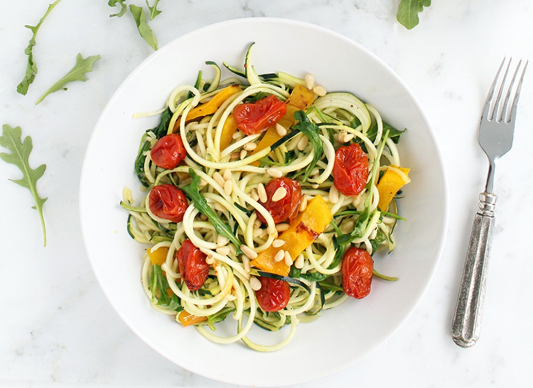 Roasted-Pepper-Zucchini-Pasta-with-Balsamic-Roasted-Tomatoes-Baby-Arugula-and-Toasted-Pine-Nuts-1098x800