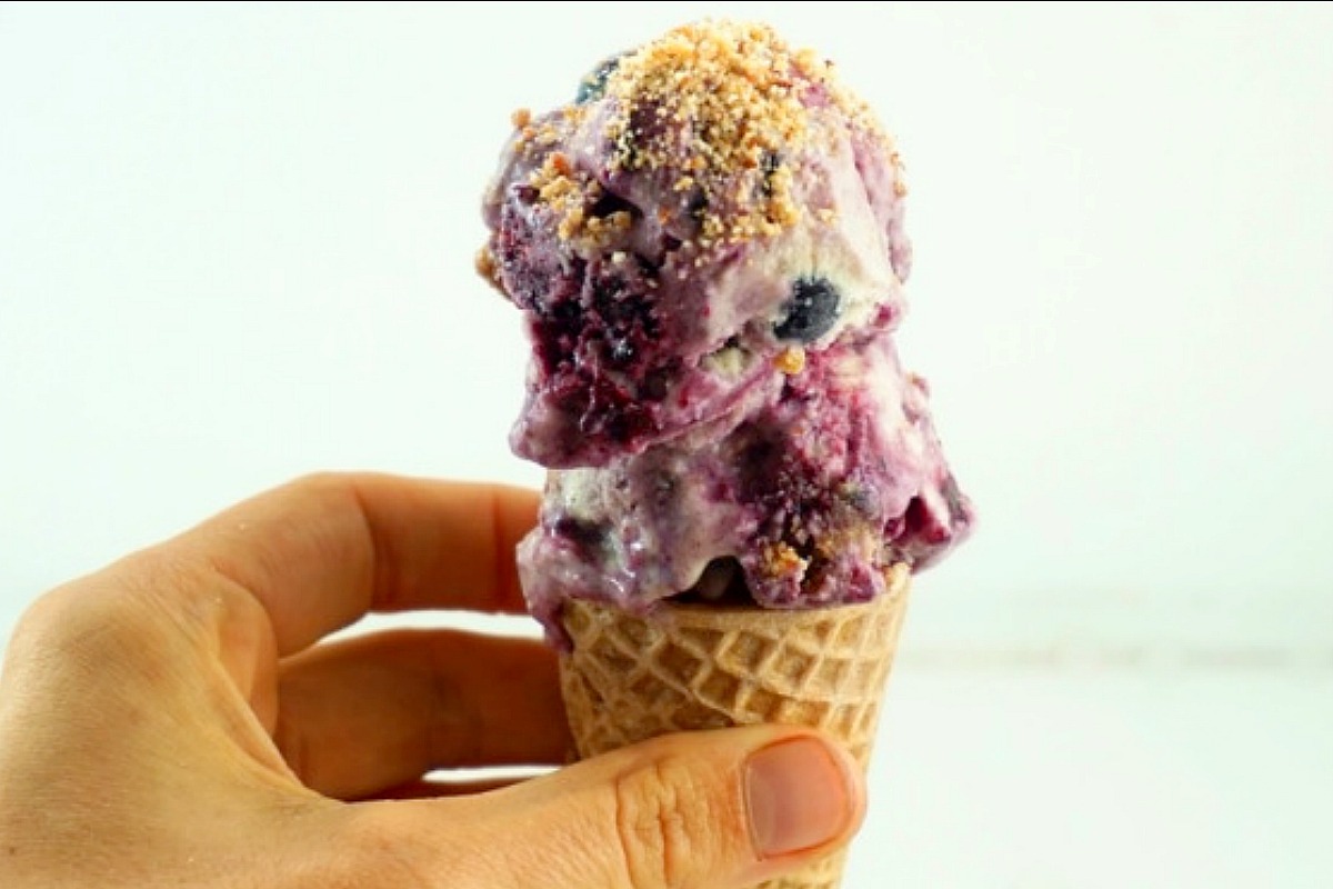 Blueberry Pie Ice Cream [Vegan, Gluten-Free]