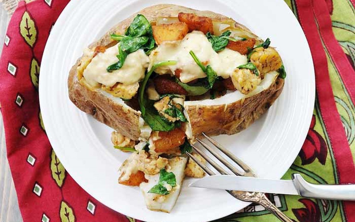 Smoky Apple and 'Cheddar' Stuffed Baked Potato [Vegan, Gluten-Free]