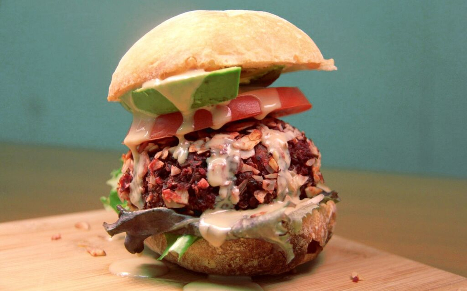 #5under5: Protein-Packed Mediterranean Beet Burgers [Vegan, Gluten-Free]