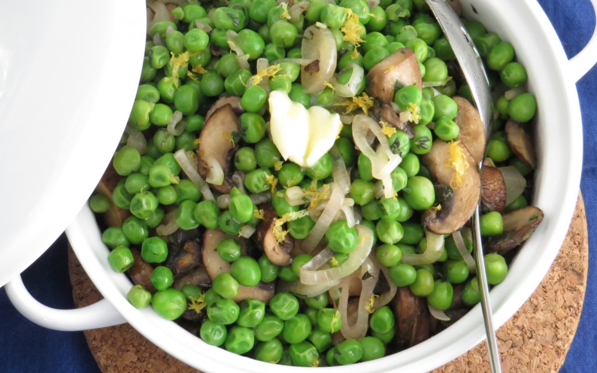 Peas with Shallots, Mushrooms, and Tarragon [Vegan, Gluten-Free]