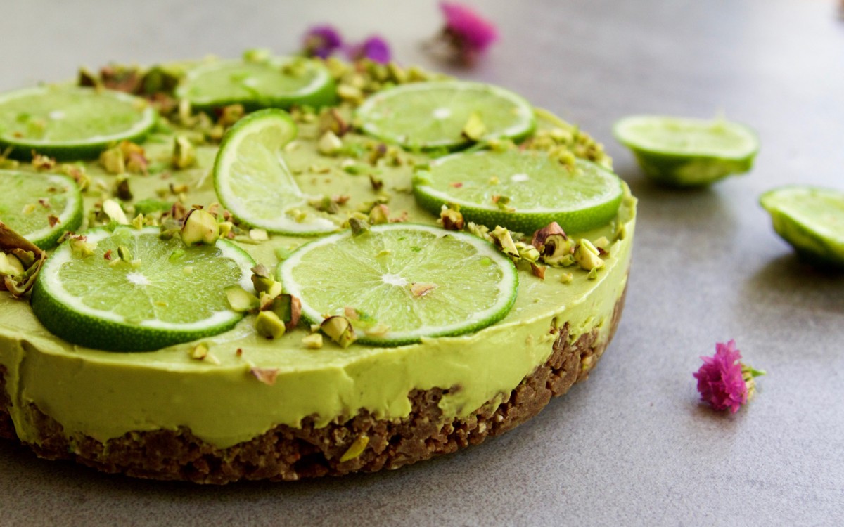 Raw Lime Tart With a Cacao Crust