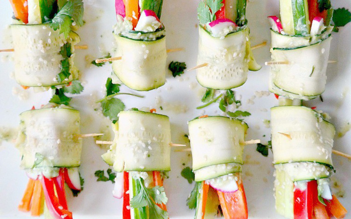 Veggie Rolls with Avocado Hummus