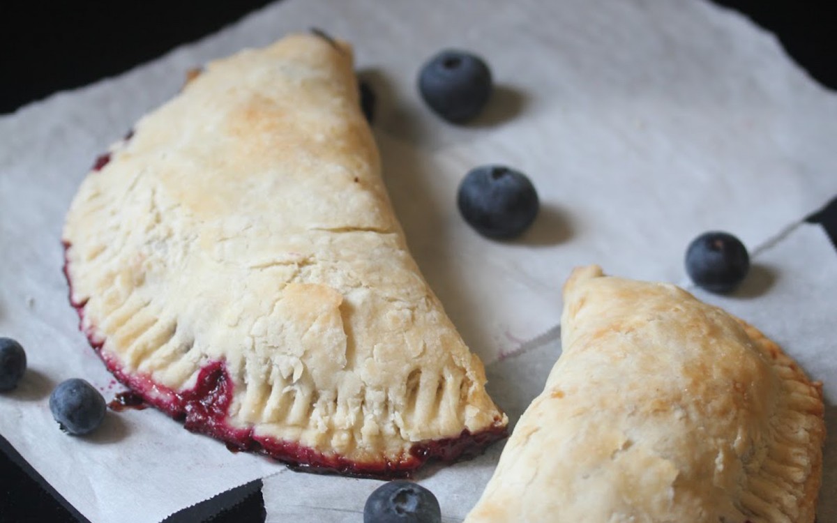Blueberry Hand Pies With a Flaky Crust