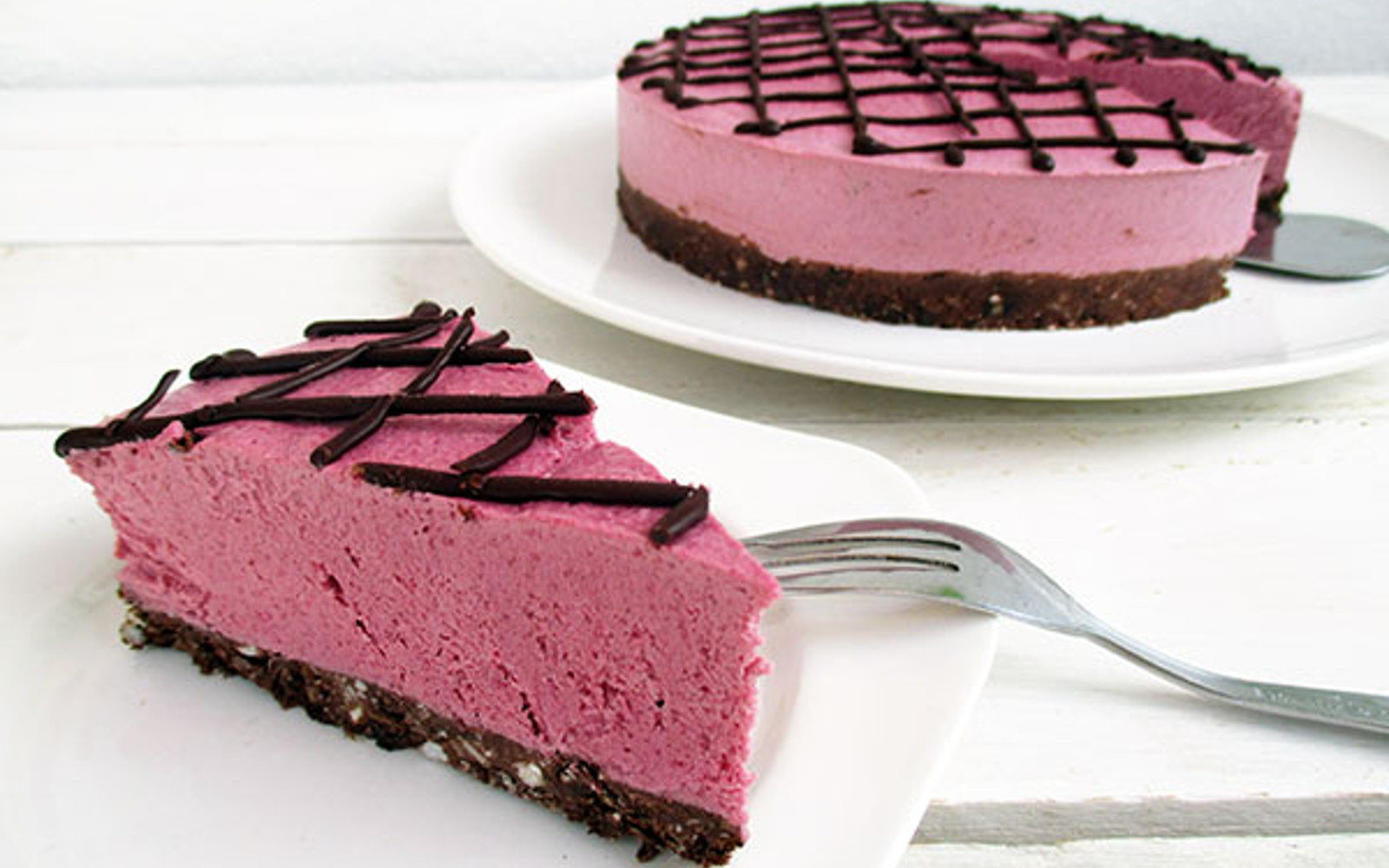 raspberry chocolate cake