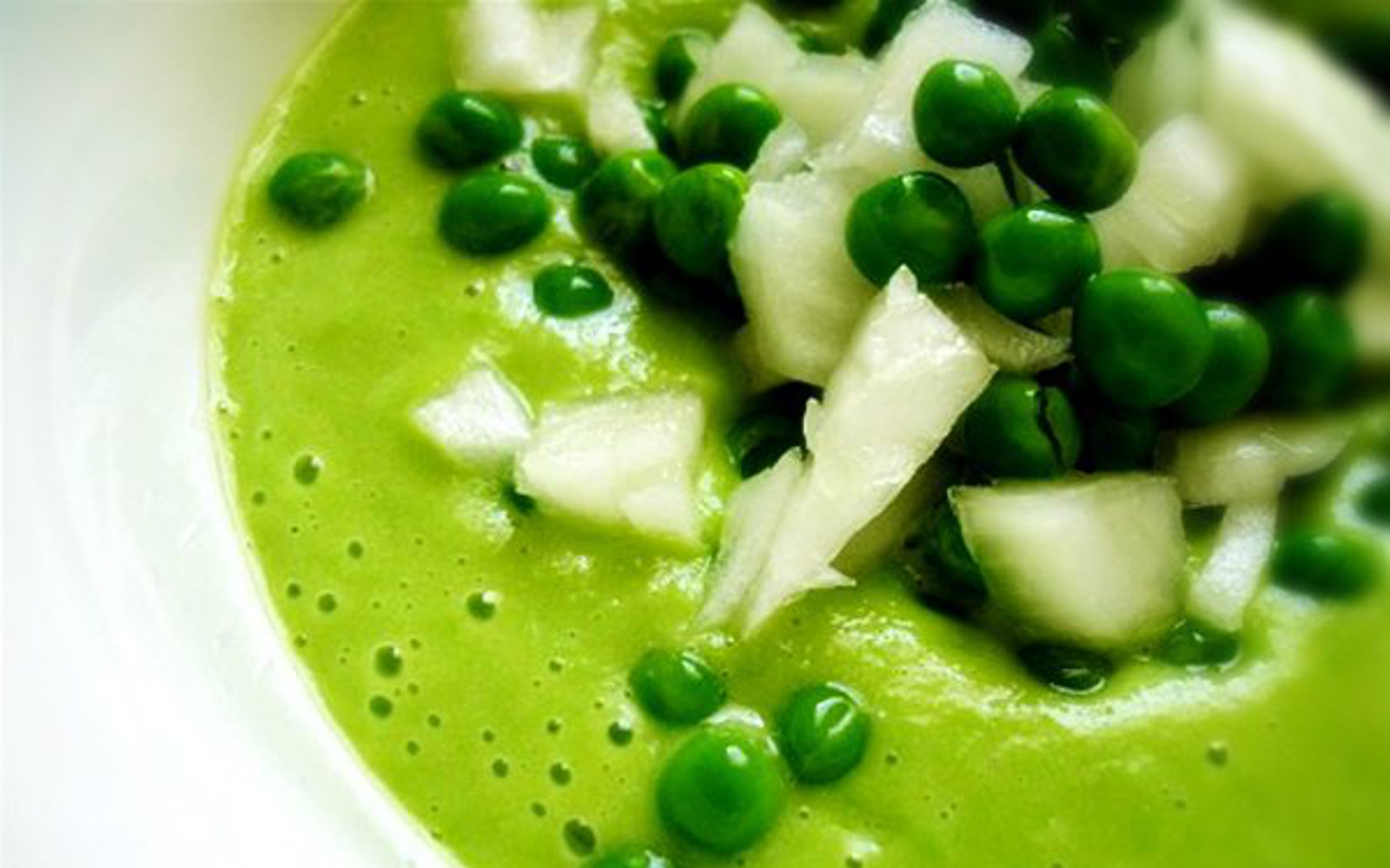 Raw Green Pea Soup