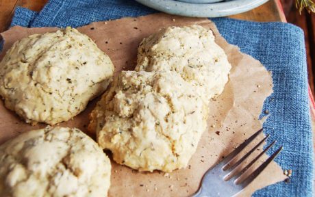 biscuits and mushroom gravy