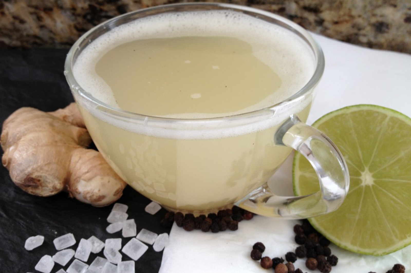 Ginger Elixir – Ayurvedic Digestive Drink