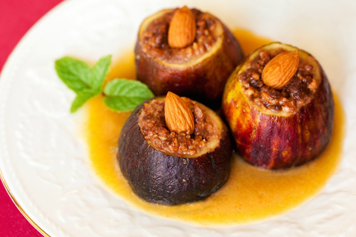 Chocolate-Stuffed Figs [Vegan, Gluten-Free]