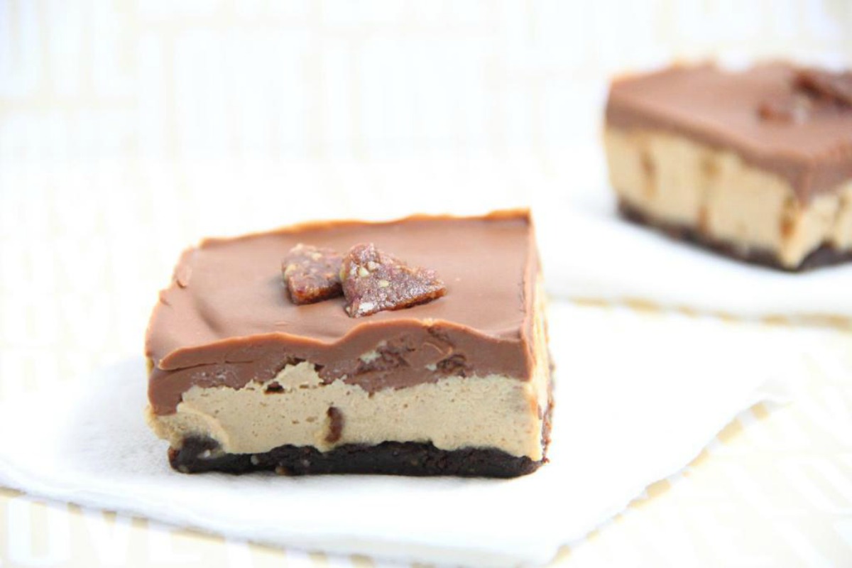 Salted Caramel Chocolate Cheesecake Slices 