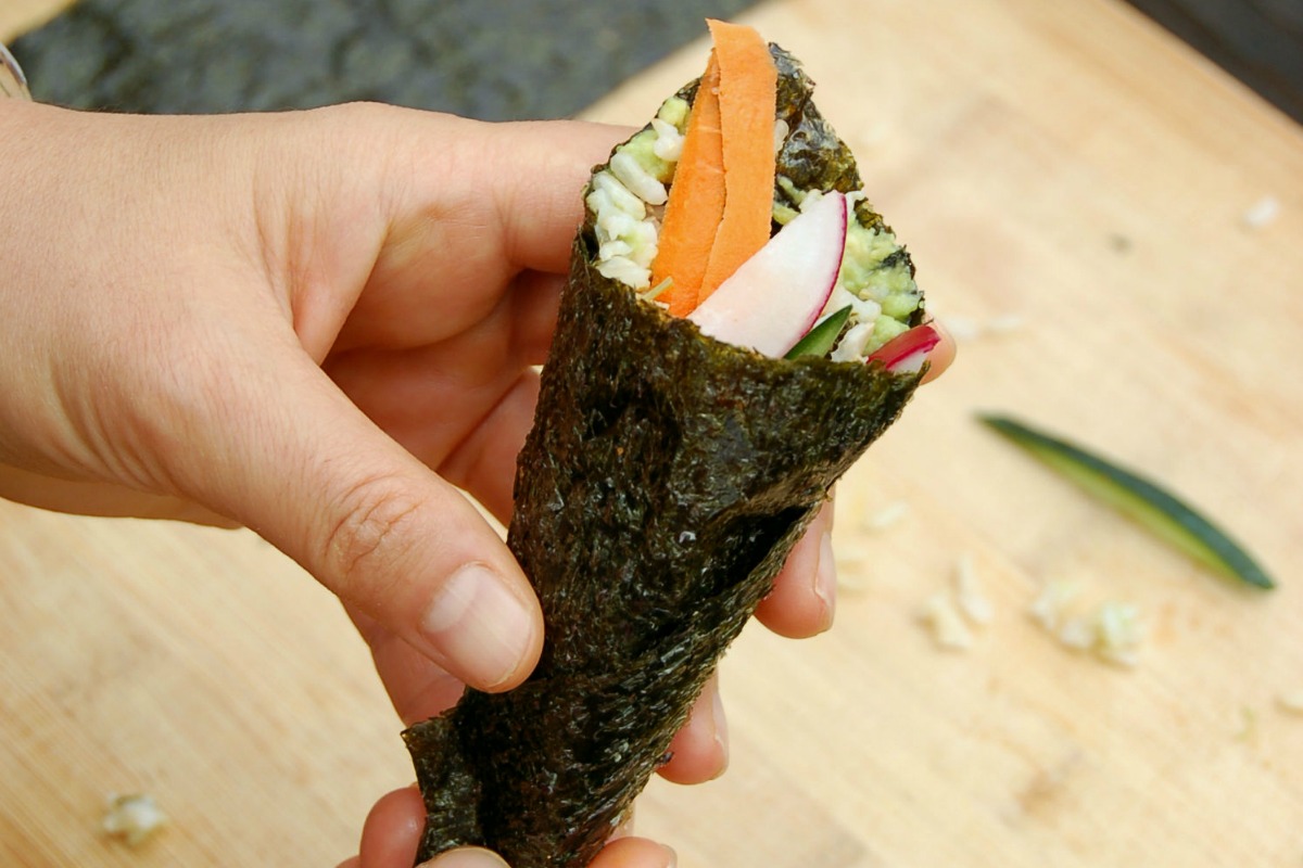 Super Easy Nori Hand Rolls With Avocado Dressing [Vegan, Gluten-Free]