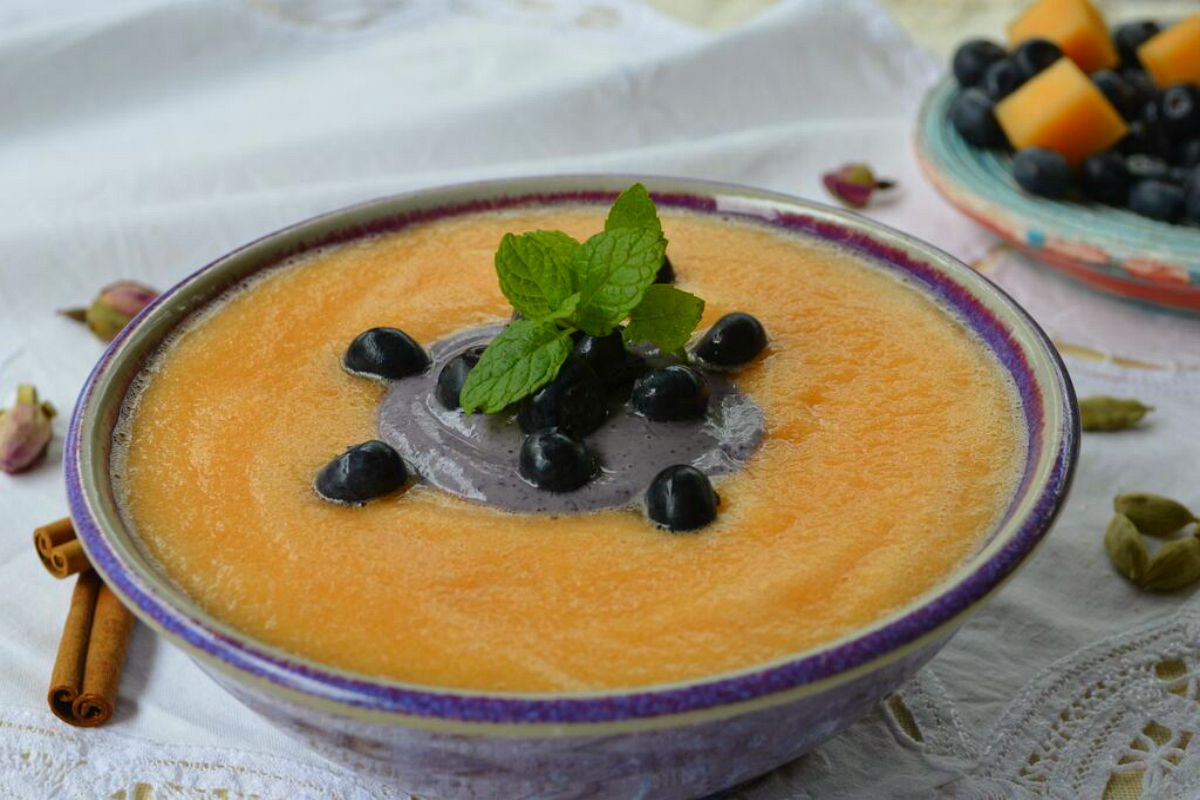 Cantaloupe Rose Soup With Blueberry Cream [Vegan, Gluten-Free]