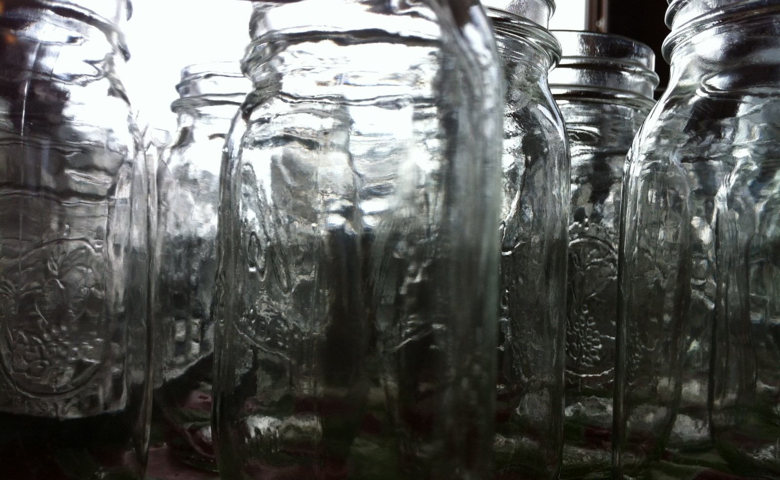 18 Ways You Can Use A Mason Jar to Eliminate Unnecessary Waste In Your Life