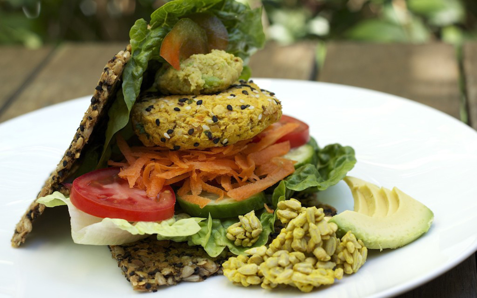 Raw Sprouted Hummus Veggie Burger With Sunflower Bread