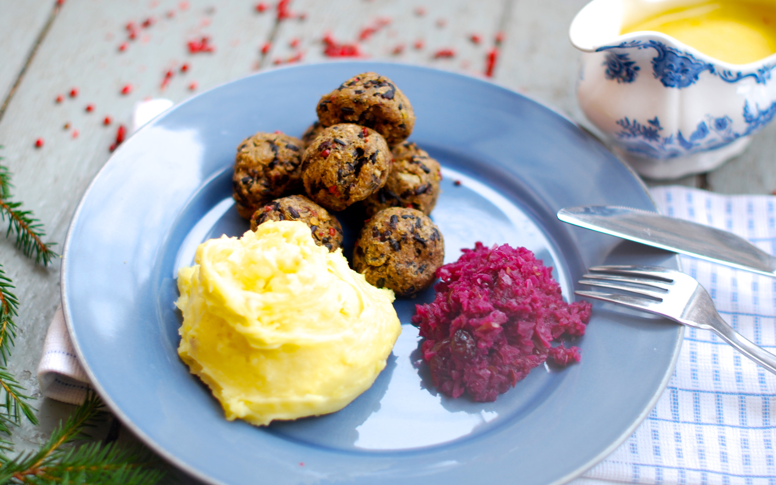 Swedish Meatballs With Lentils and Black Rice