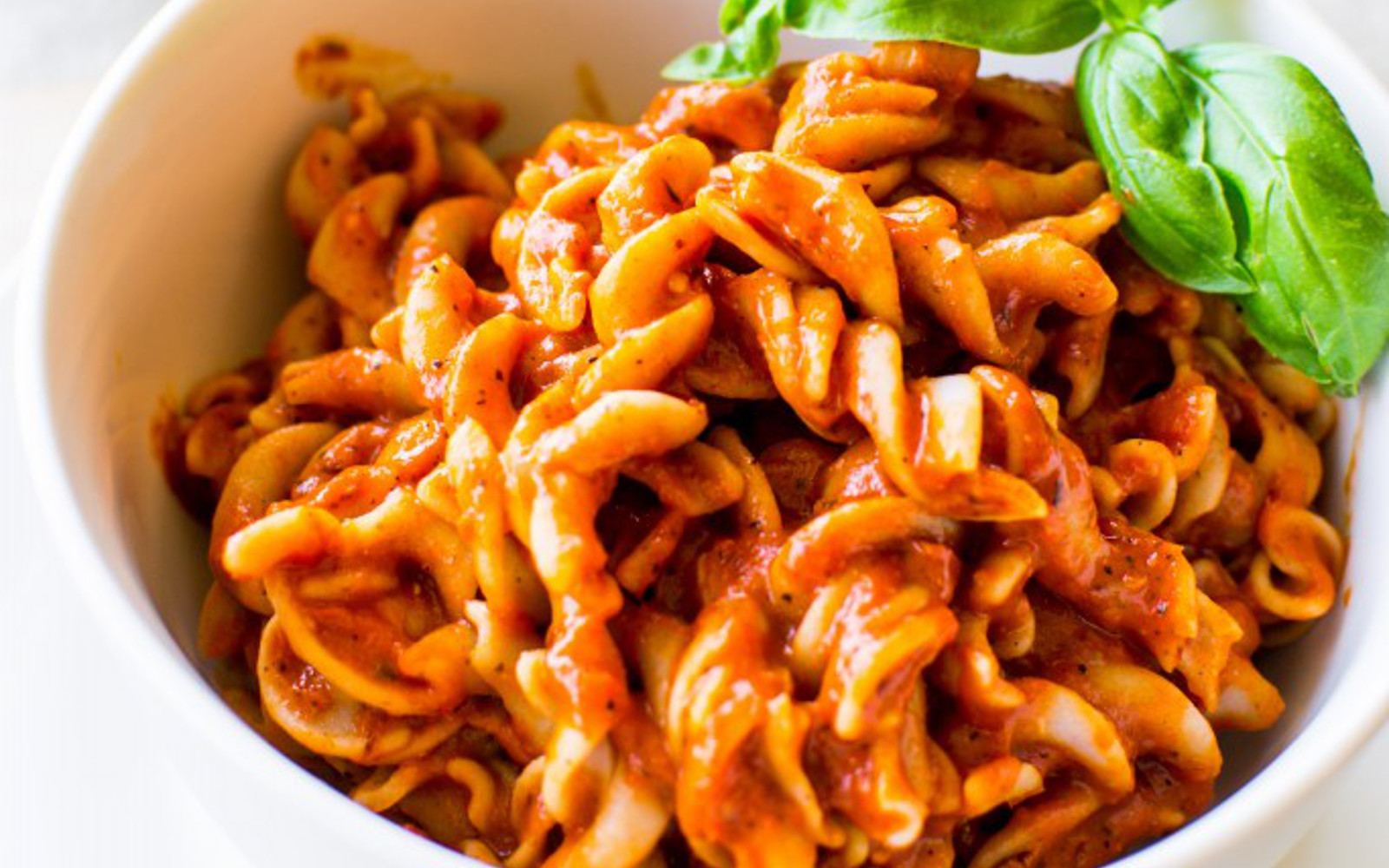 Roasted Red Pepper and Tomato Pasta
