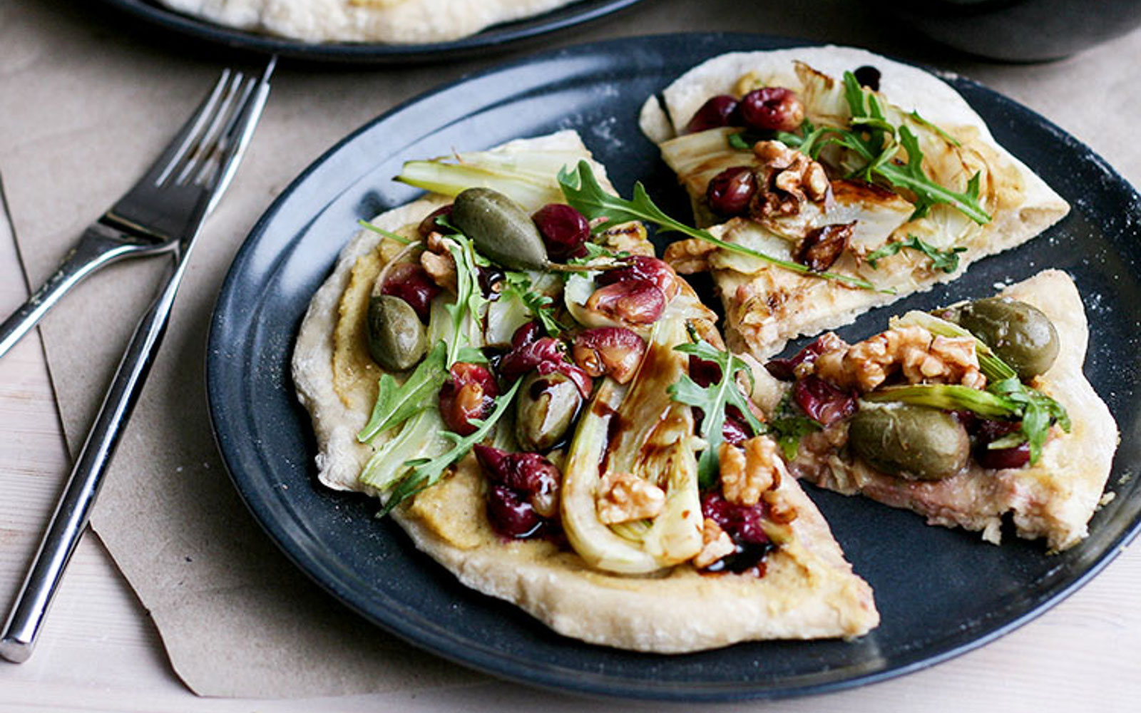 White Pizza With Fennel and Roasted Grapes