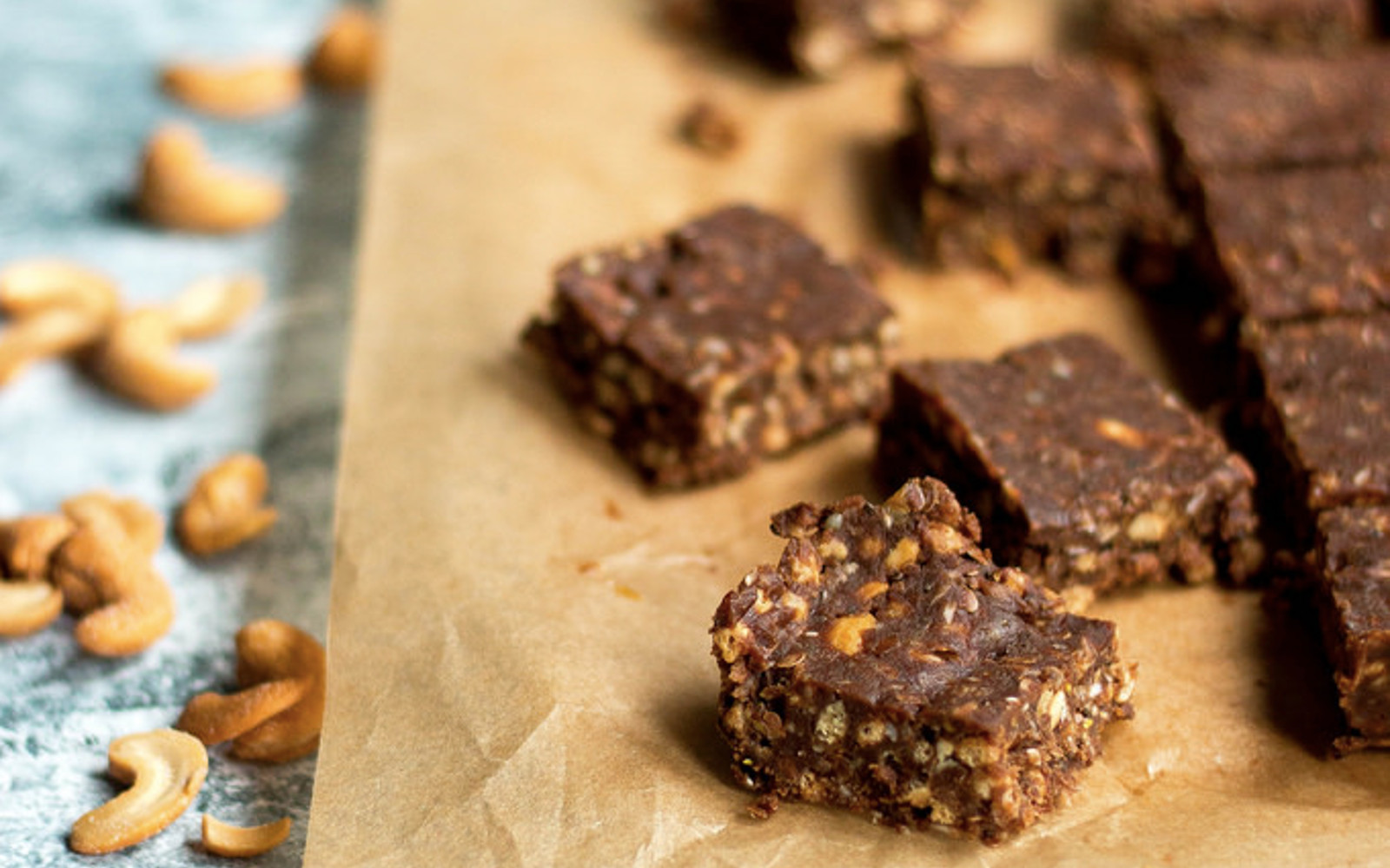 Chocolate Peanut Butter Protein Bars 1