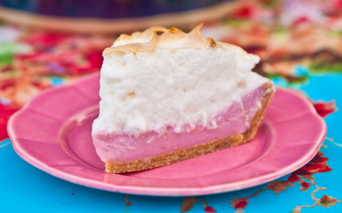 Pink Lemonade Meringue Pie