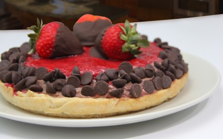 strawberry chocolate mousse pie