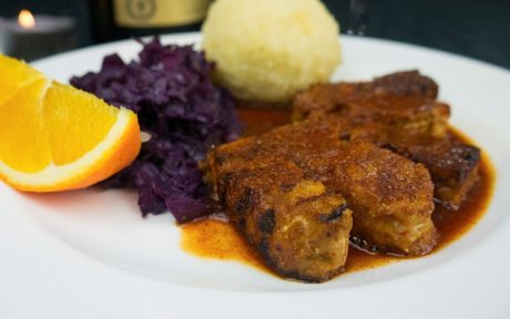 Tempeh a L'Orange With Red Cabbage and Potato Dumplings