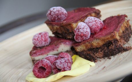 Vegan Raspberry Brownie Mini Cheesecake