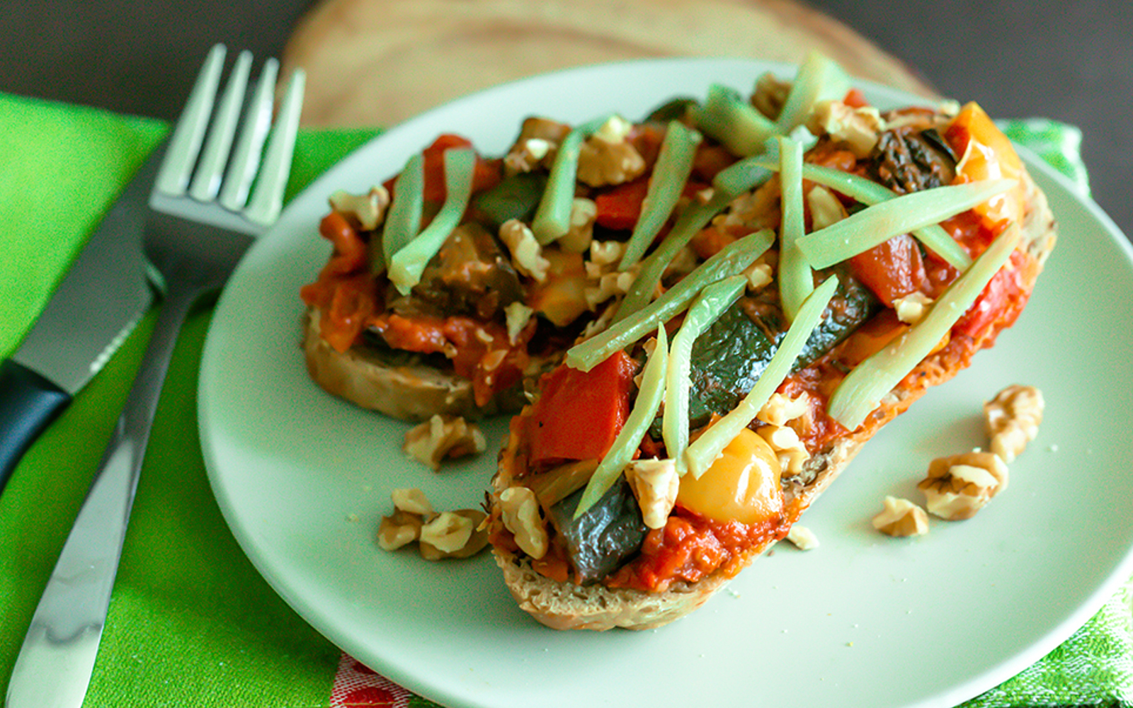 Eggplant, zucchini and pepper sandwich