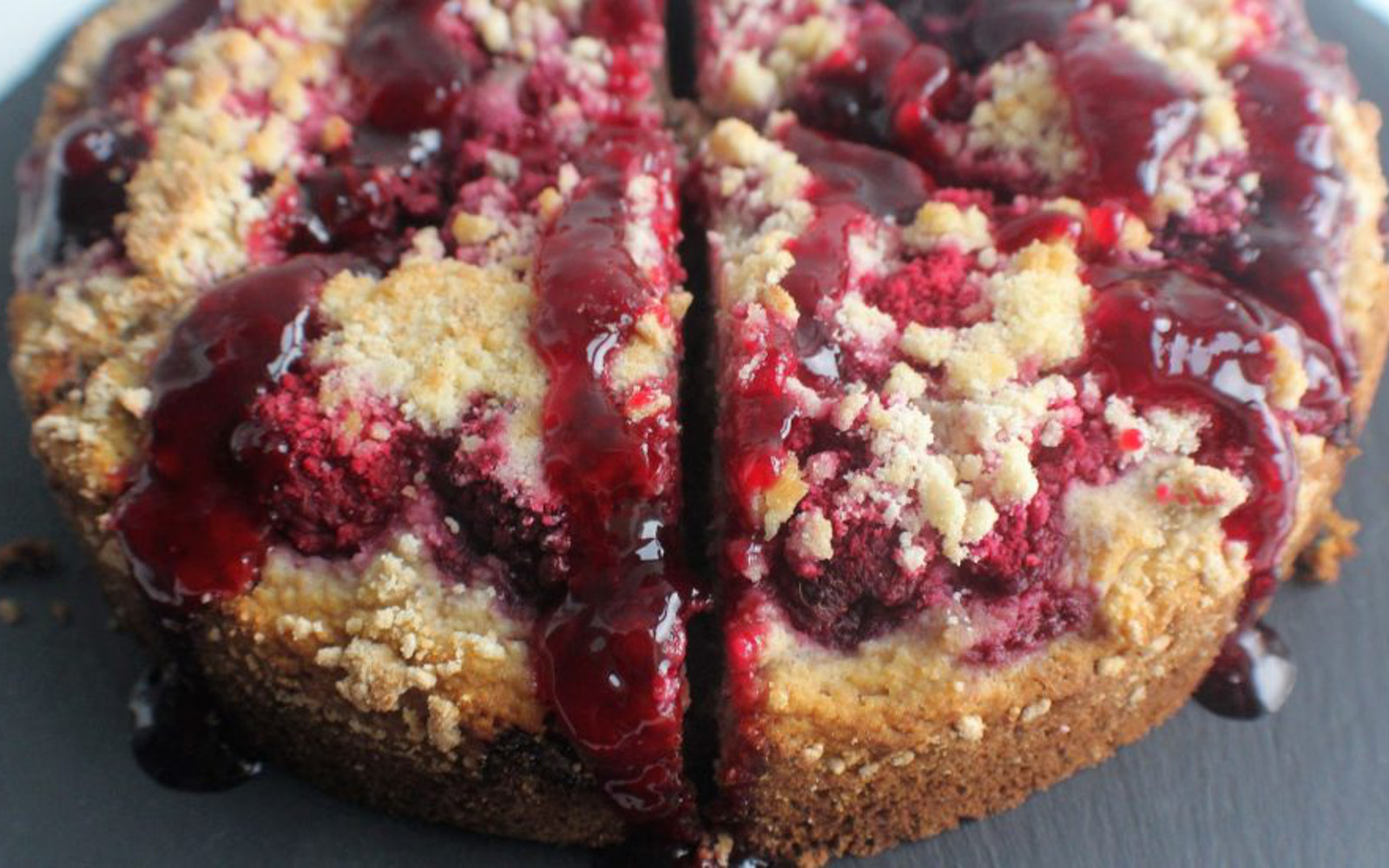 Mood-Boosting Berry Vanilla Crumble Cake