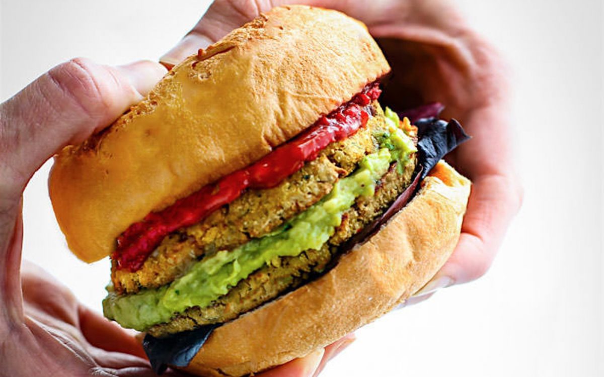 Vegan Freezer-Friendly Veggie Burgers 