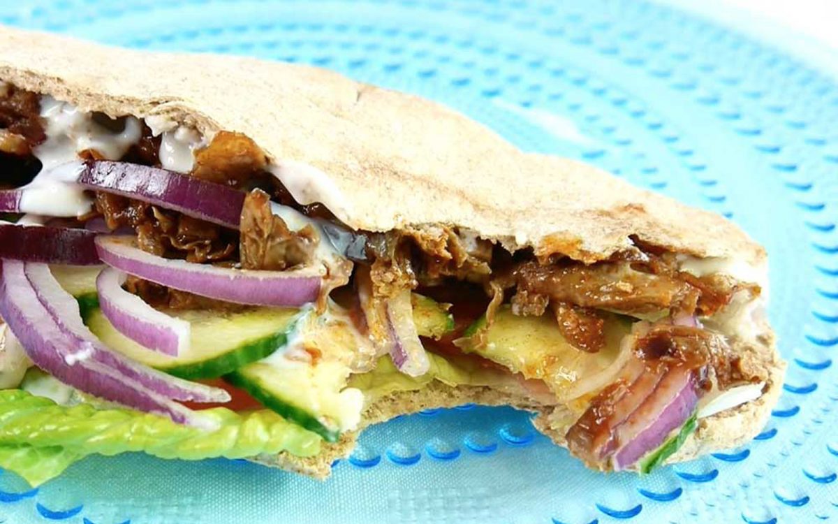 Braised Tofu Doner Kebab in Pita Bread with Yogurt Sauce