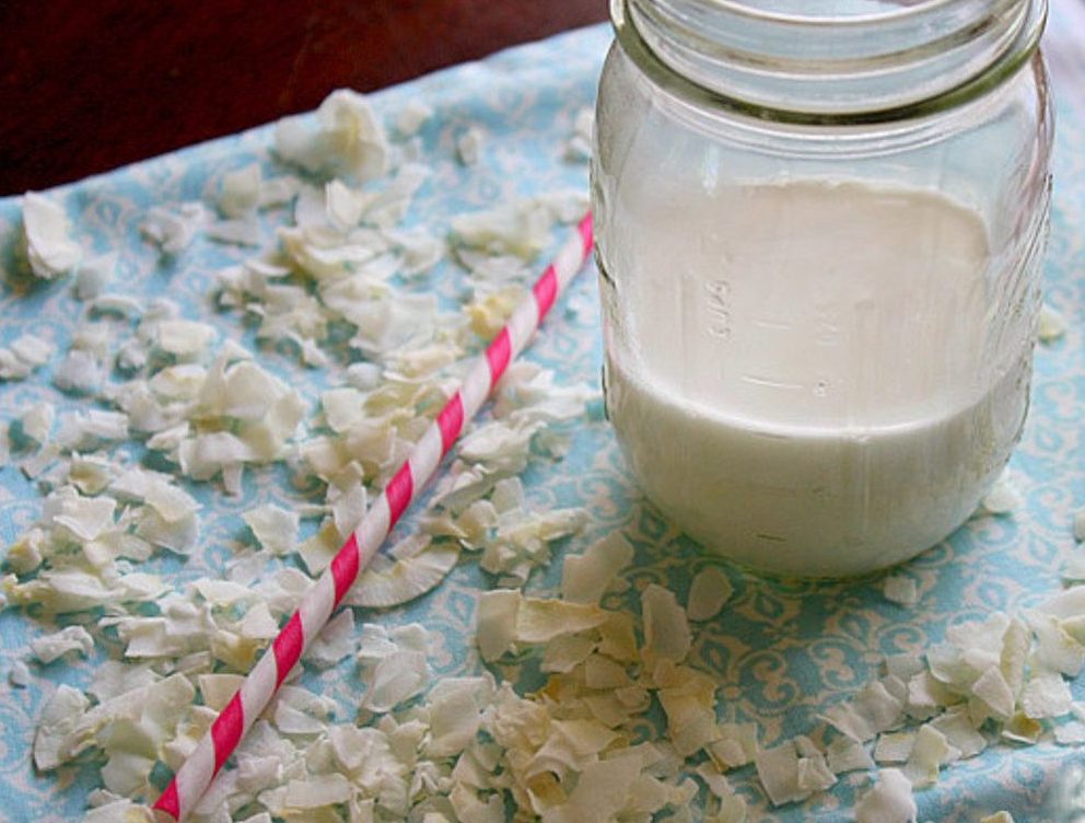 Looking to Eat Less Dairy? Here are 5 Healthy Swaps that Make it Easier!
