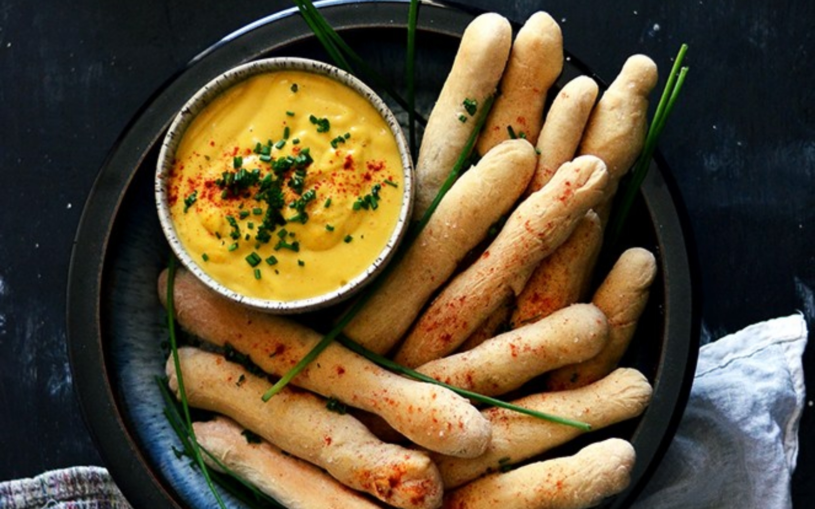 Vegan Bread Dunkers With Cheese Sauce