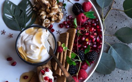 Vegan Gluten-Free Easy 4-Ingredient Mascarpone with nuts, berries, and crackers