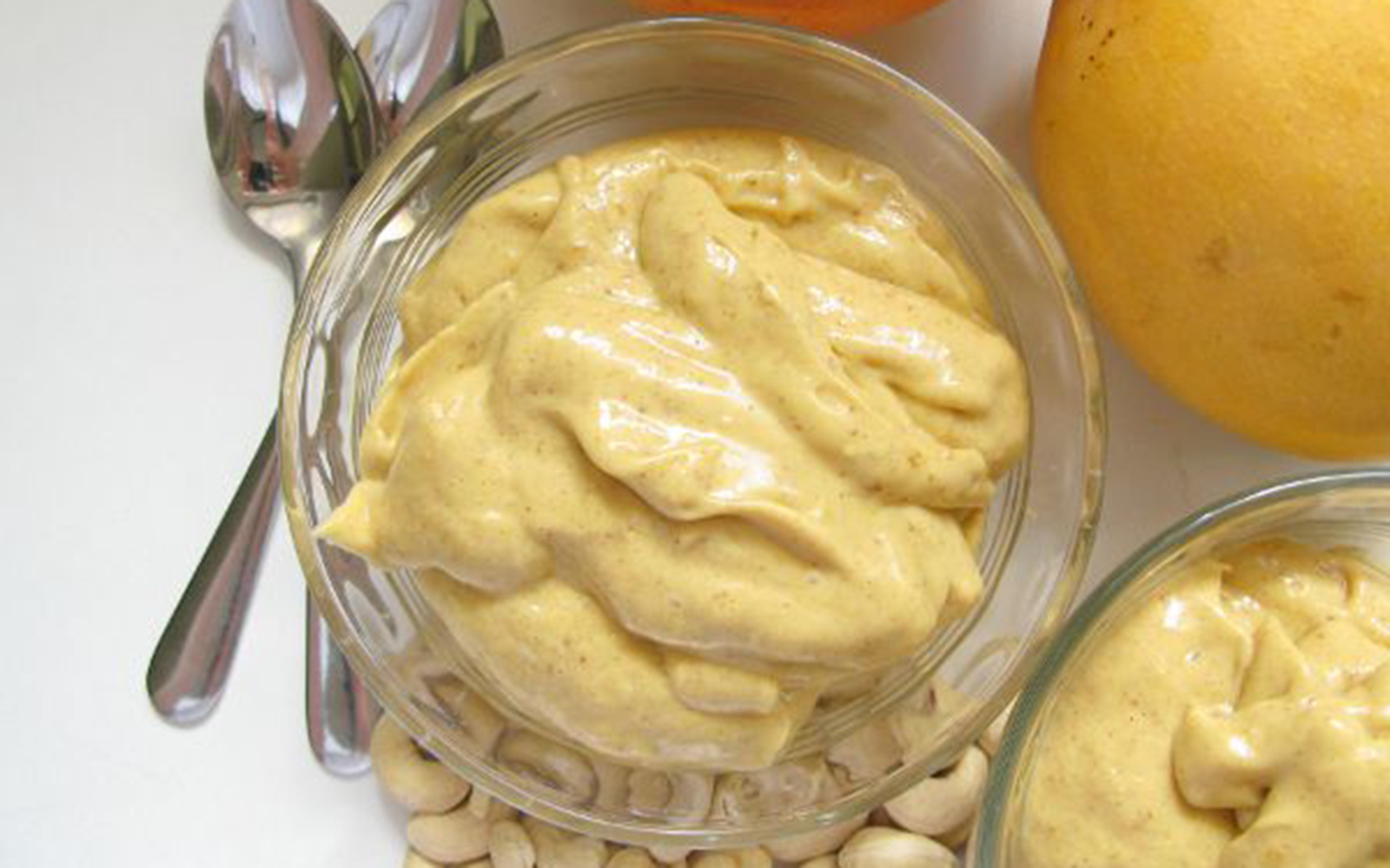5-Ingredient Creamy Mango Pudding