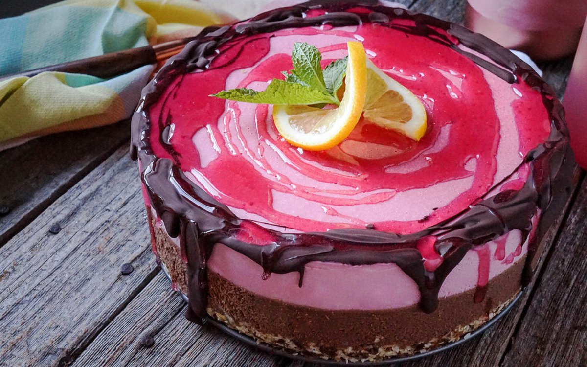Vegan gluten-free strawberry lemonade chocolate cheesecake