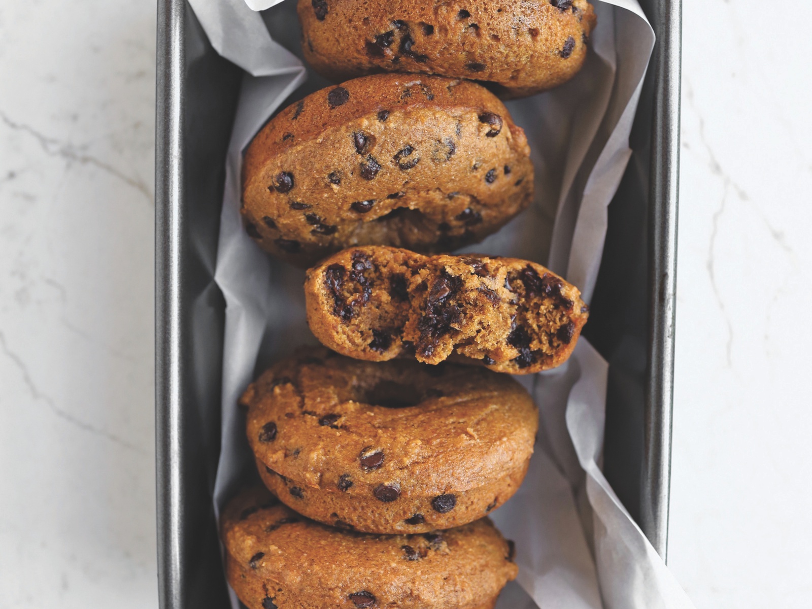 Baked Pumpkin Spice-Chocolate Chip Donuts