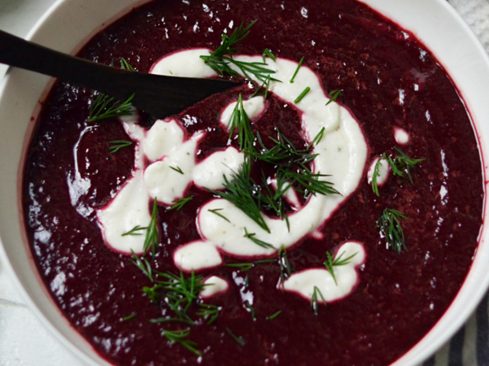 Creamy Beetroot and Avocado Soup