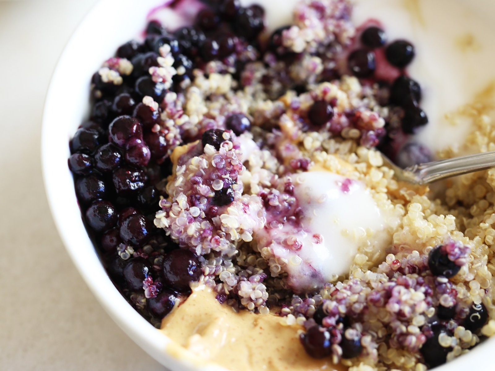 5-Ingredient high-Protein Quinoa Bowl