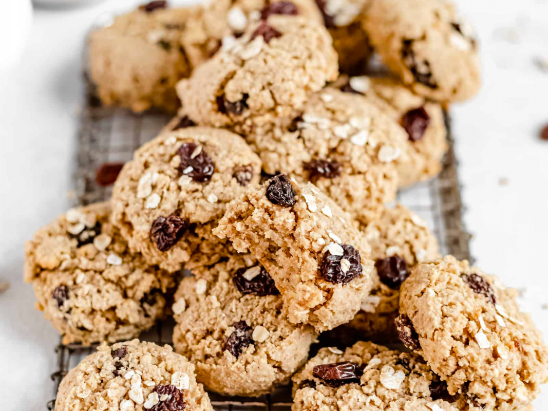 Gluten-free chewy oatmeal raisin biscuits