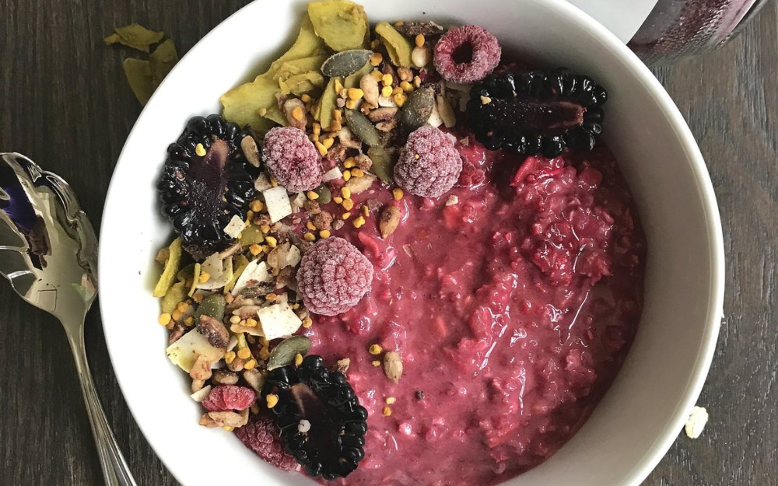 beet and berry overnight oats