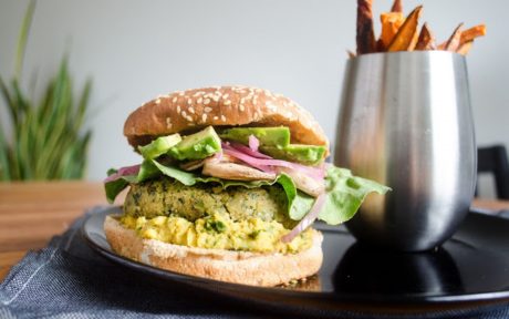 Kale and chickpea burger with sweet potato fries