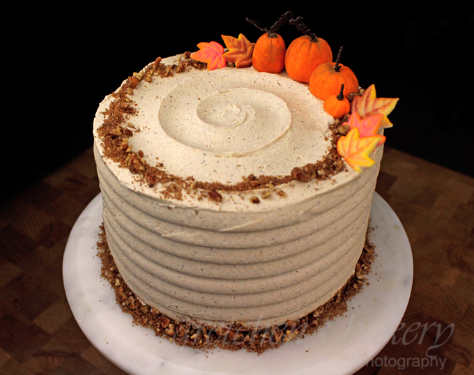Pumpkin Velvet Cake with Buttercream 