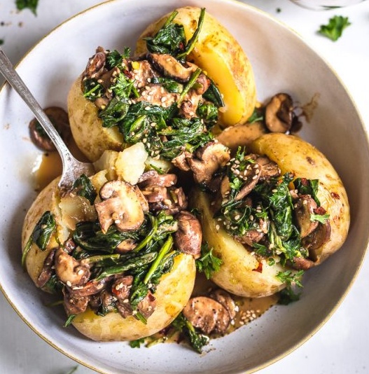 Baked Potatoes With Mushroom and Spinach