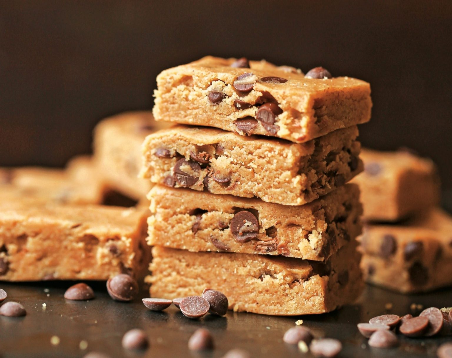 Peanut Butter Chocolate Chip Cookie Dough Bars