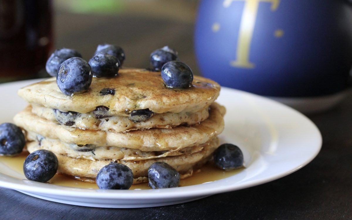 Vegan Easy Weekend Morning Pancakes