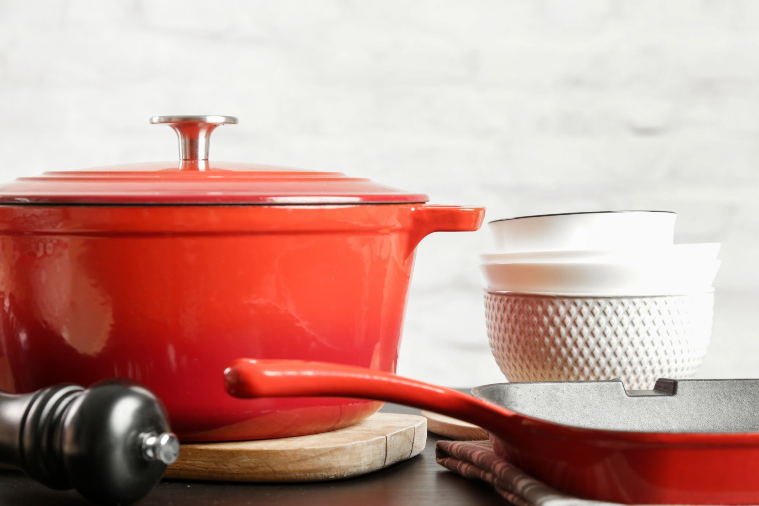 10 High-Quality and Non-Toxic Ceramic Cooking Appliances - One 