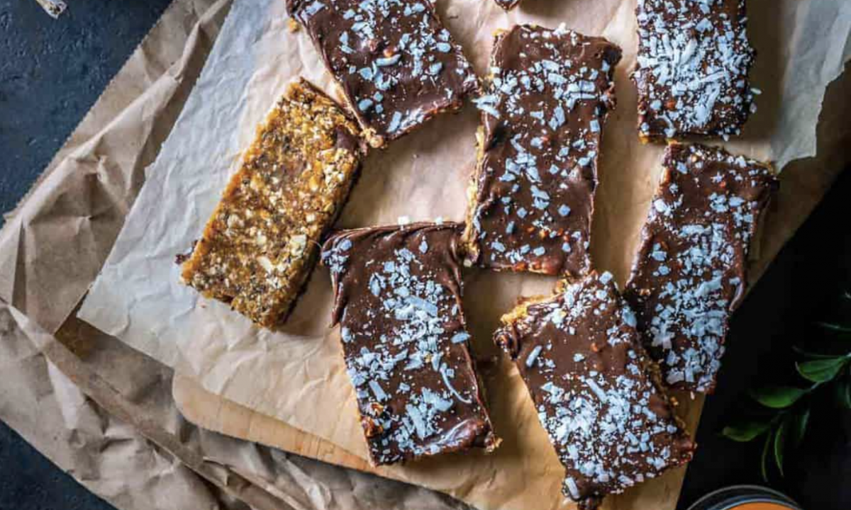 Vegan Peanut Butter Chocolate Bars with Oats