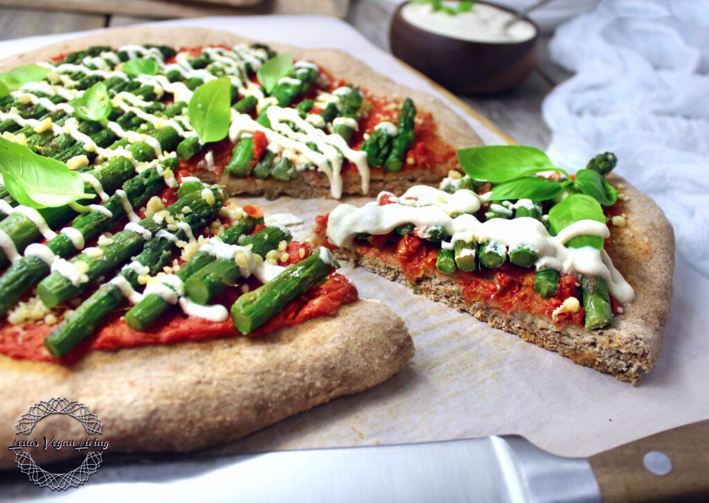 Healthy and Vegan Spelled Pizza